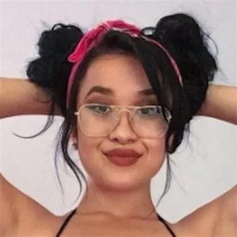 elizabeth anne pelayo|Ohgeelizzyp aka Elizabeth Pelayo : r/burstingout